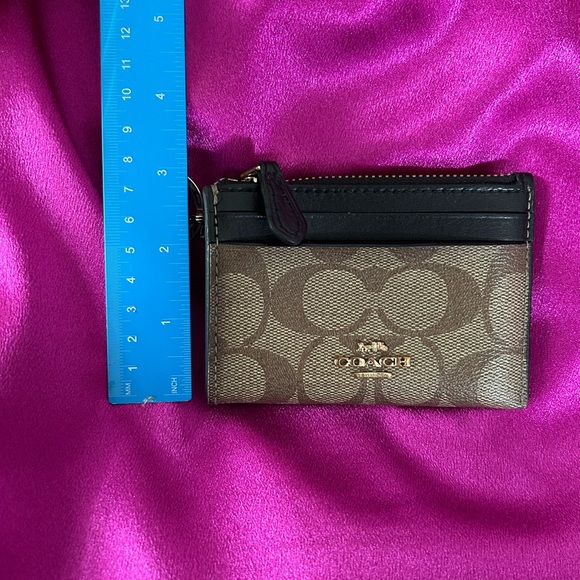 Genuine Coach Keychain Wallet - Picture 4 of 4